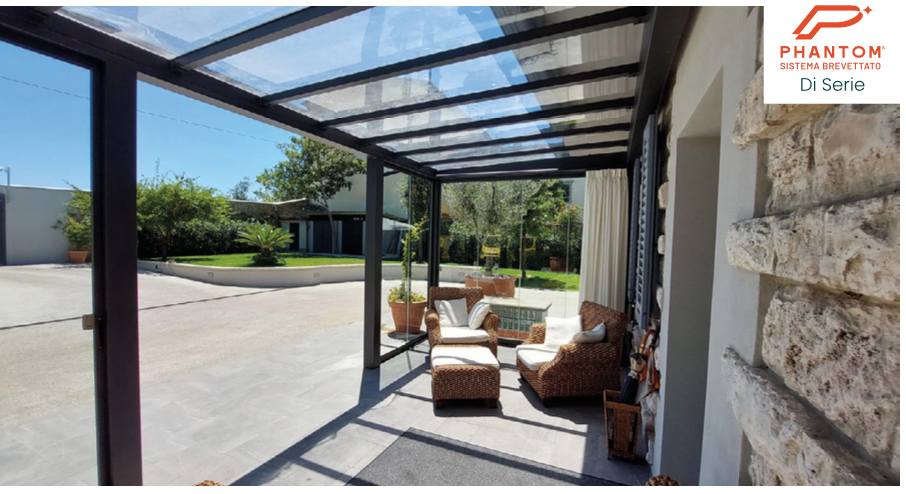 Pergola con copertura trasparente